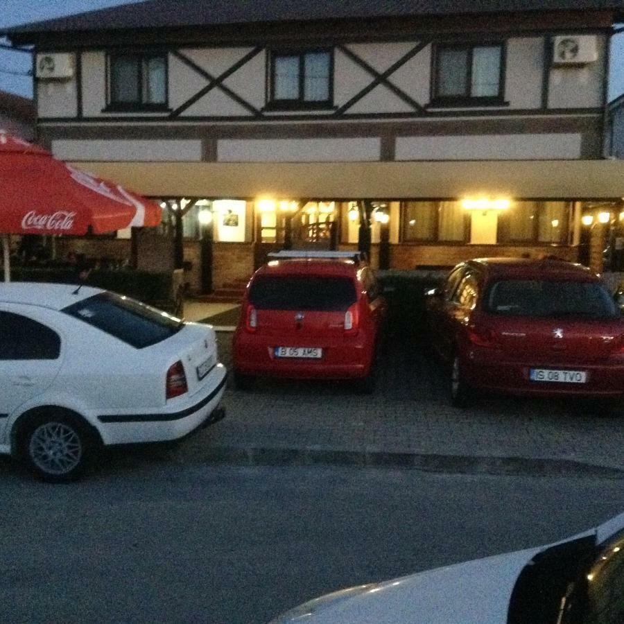 Ferienwohnung Taverna Vama Veche Exterior foto